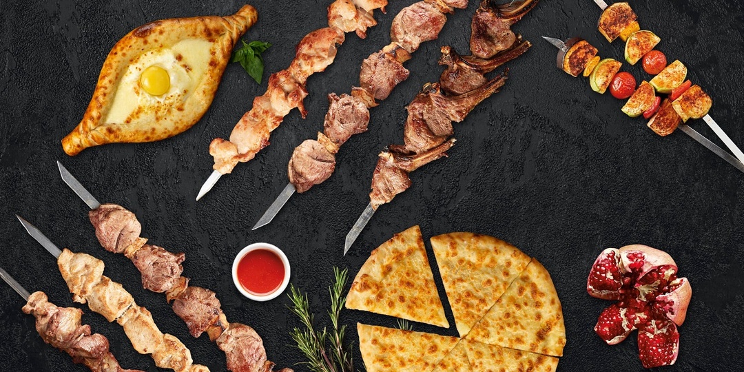 Где поесть в Питере? 7 популярных сетевых ресторанов для гостей нашего города