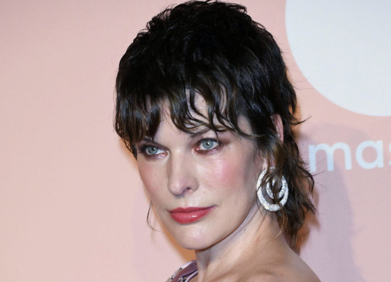     Милла Йовович