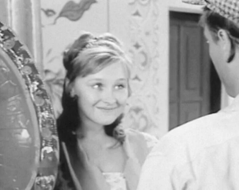    Кадр из фильма «Счастливый Кукушкин» 1970 года, где пятнадцатилетняя Лариса Удовиченко дебютировала в кино.