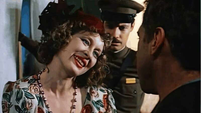    Кадр из легендарного сериала «Место встречи изменить нельзя» 1979 года, принесшего Удовиченко всенародную любовь.