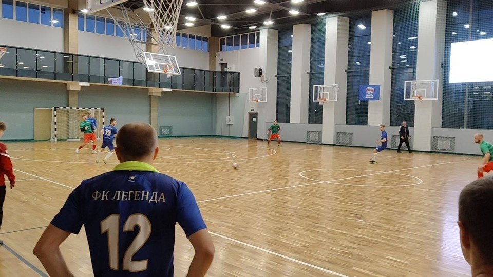    Игры проходят в мелитопольской спортивной школе №3 Денис ДОРОФЕЕВ