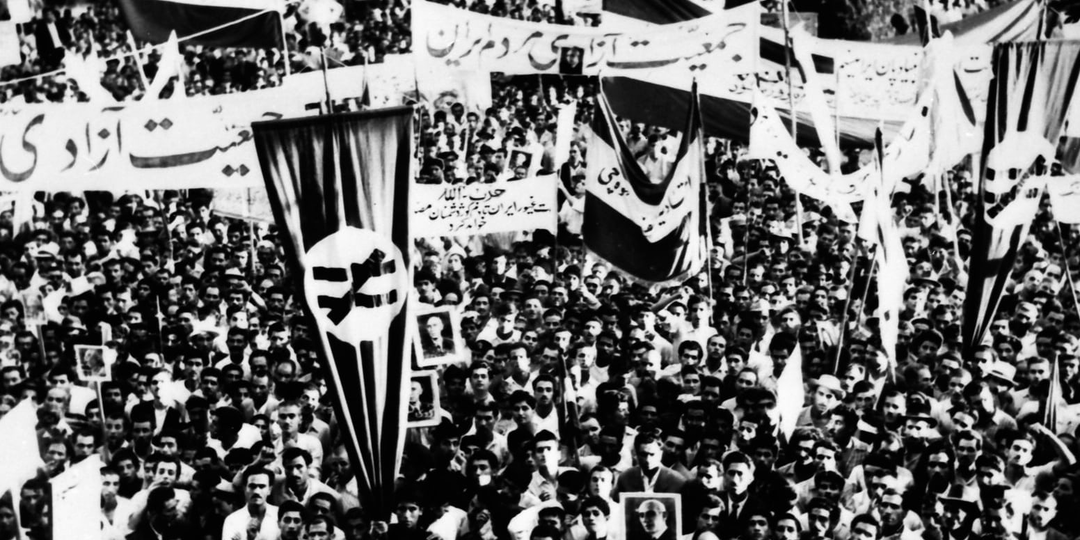 Иран — на пути к демократии, придя к авторитаризму