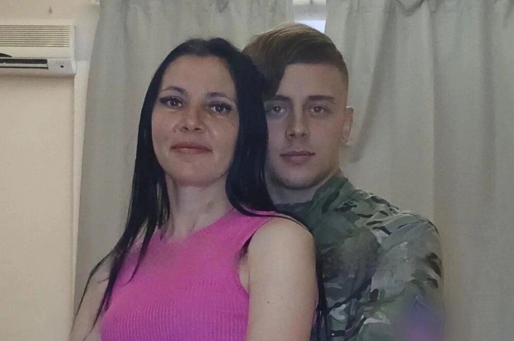    Никита Мотин с девушкой. Фото: соцсети