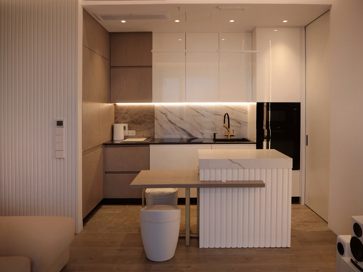 Кухня с островом, производство - мебельное ателье СУНГИРЬ 