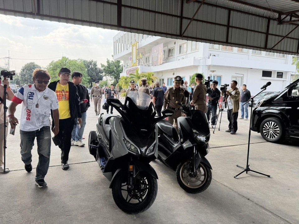    Части тела вывозили на мотоциклах. Фото: соцсети.