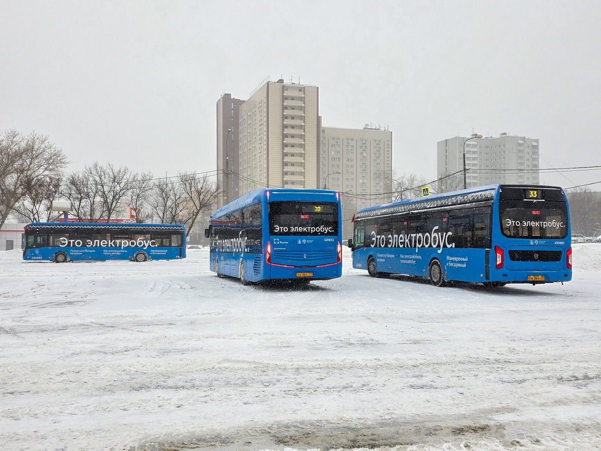    Московские электробусы заранее подготовили к эксплуатации в зимних условиях