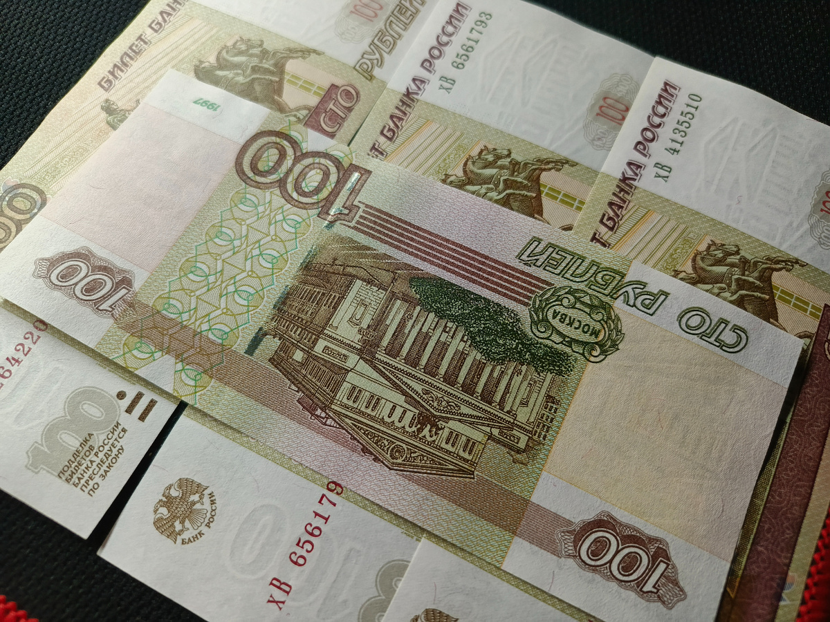 Коллекция сторублевых банкнот пресс!