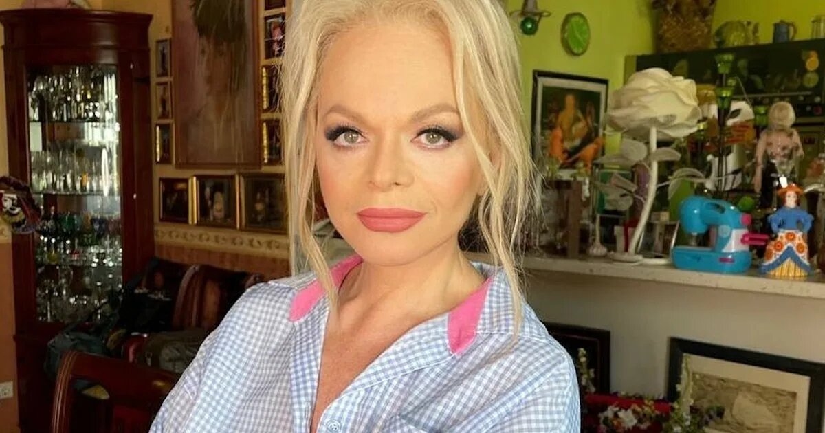 Соцсет Ларисы Долиной