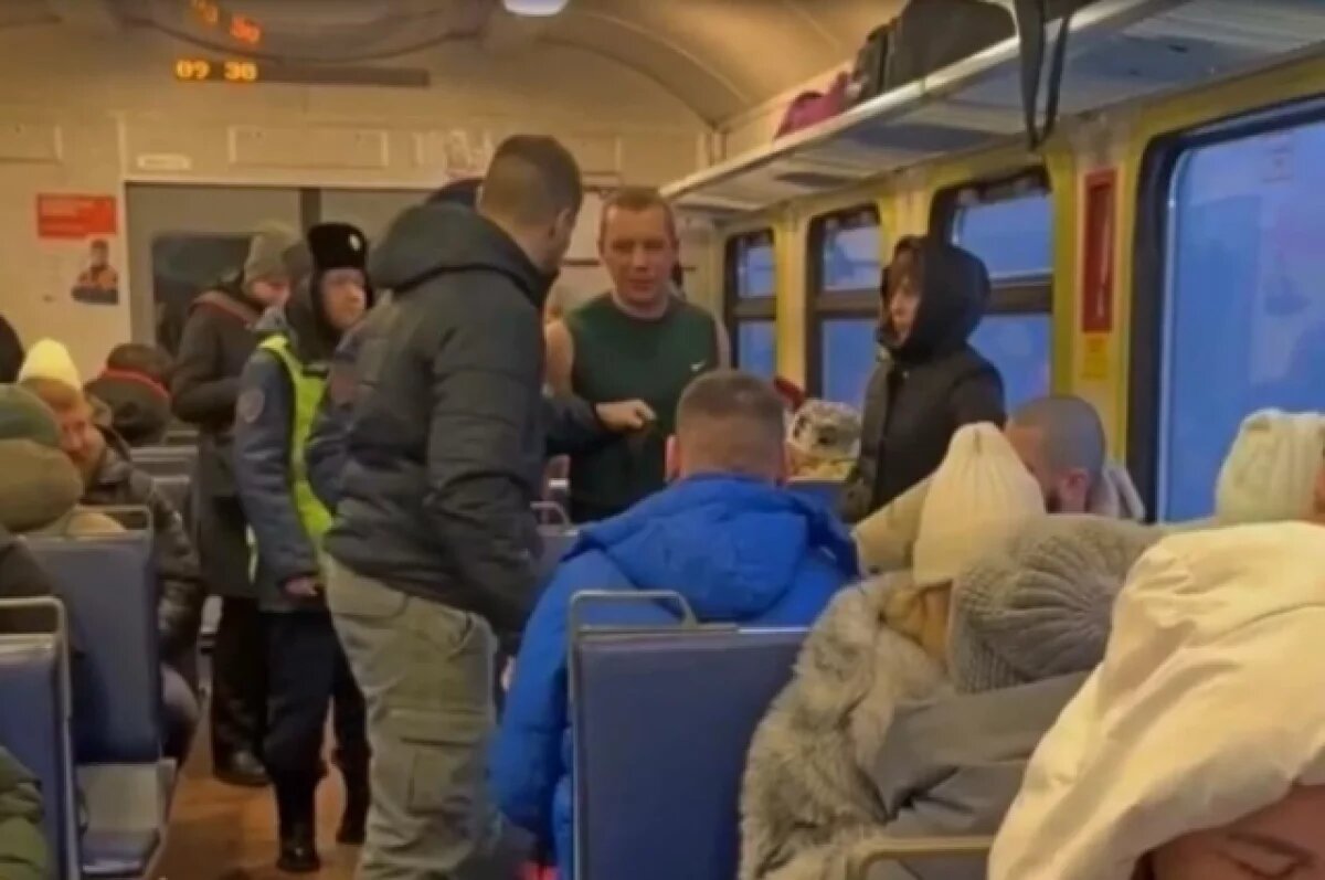    Пьяный пассажир напал на женщину с ребёнком на станции Инская