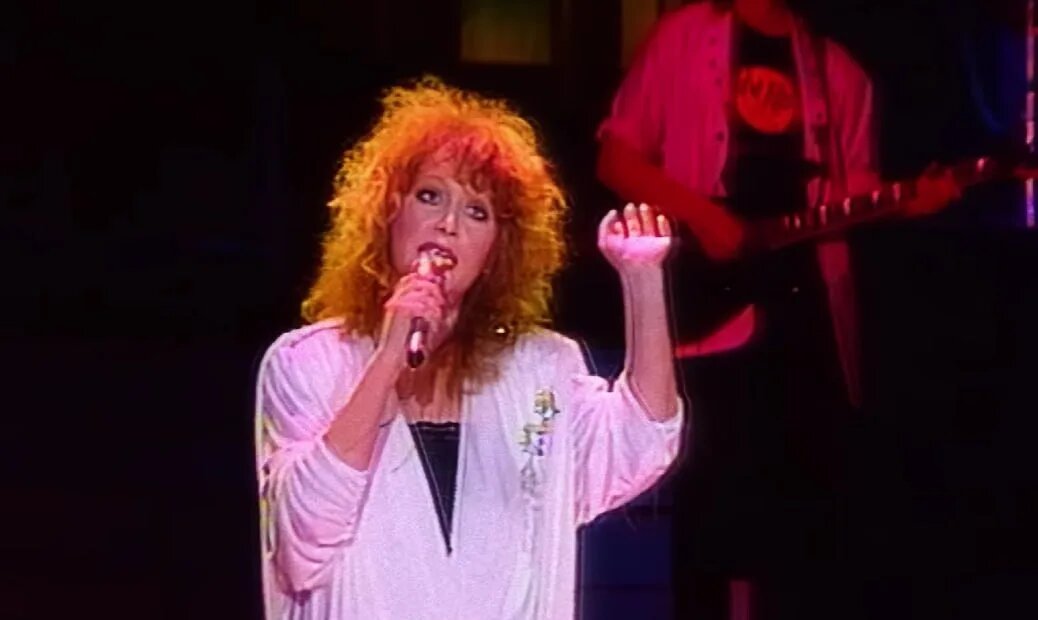    Фото: скриншот с YouTube-канала "Алла Пугачева"