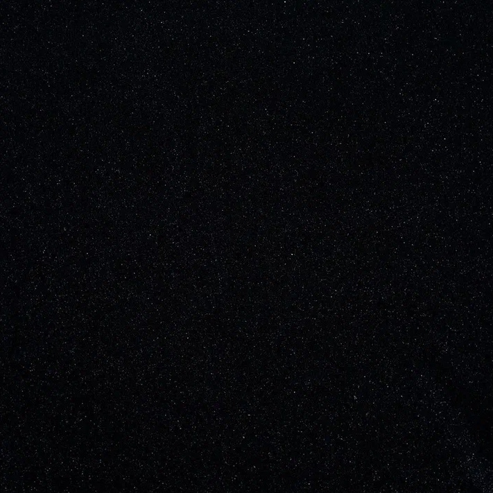 P.S. Это не чёрный квадрат. Это люк. Открывать осторожно. © PUMPKID