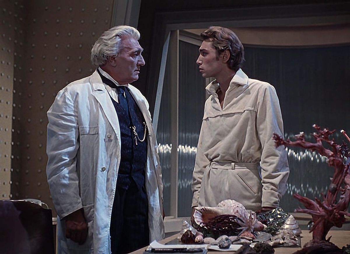 Кадр из кино СССР Казанского и Чеботарева 