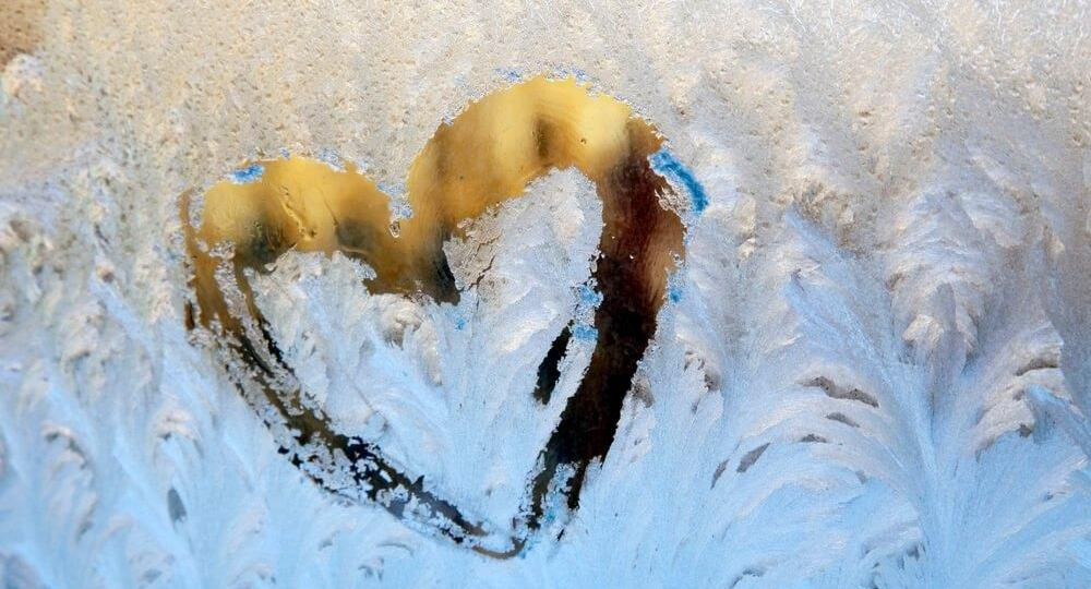 Рисовать на стекле