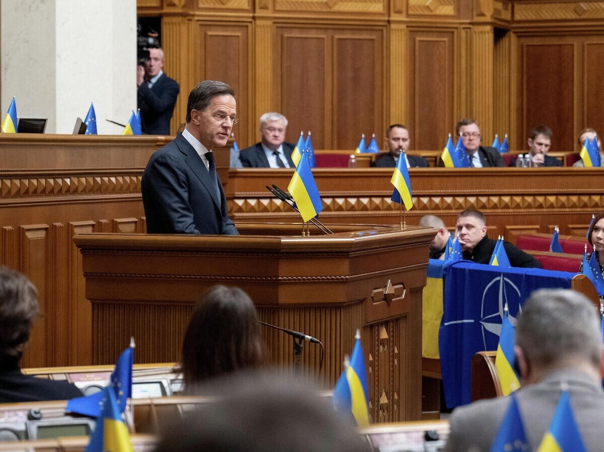    Генеральный секретарь НАТО Марк Рютте выступает в Верховной раде | © REUTERS / Andrii Nesterenko