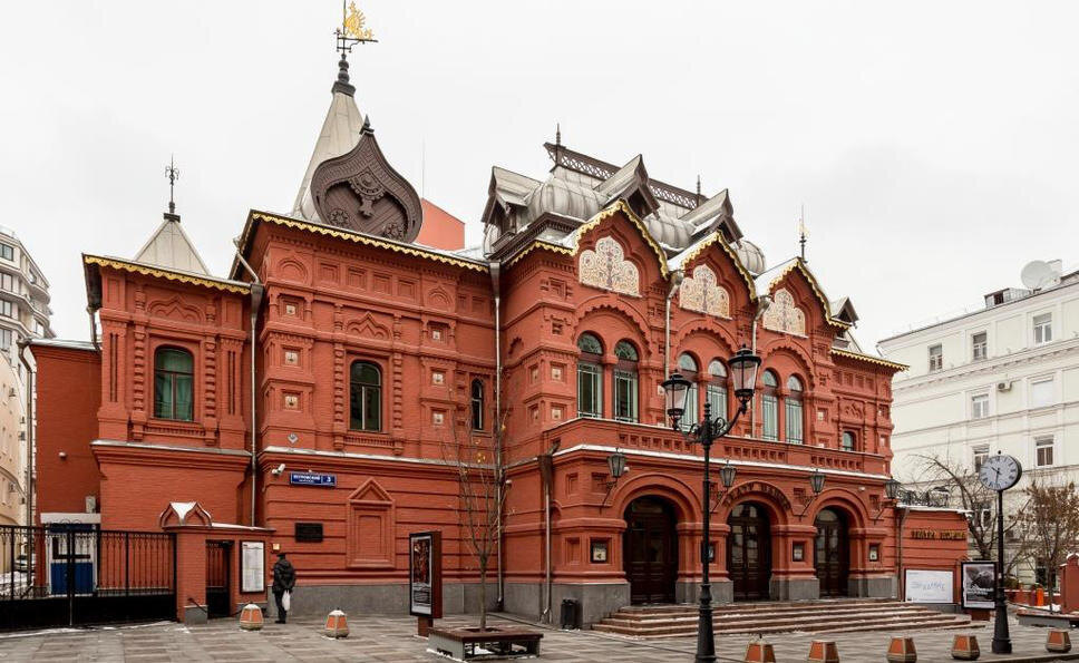 Историческое здание Театра Наций. Фото с интернета