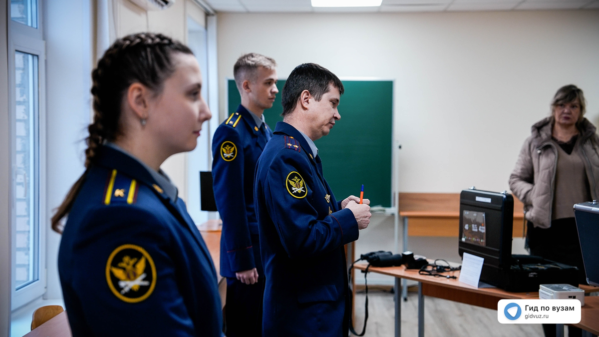 День открытых дверей в Санкт-Петербургском Университете ФСИН России. СМИ «Гид по вузам»