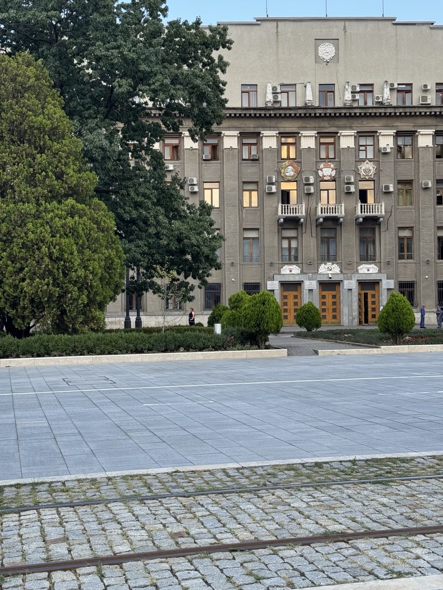 Дом правительства во Владикавказе