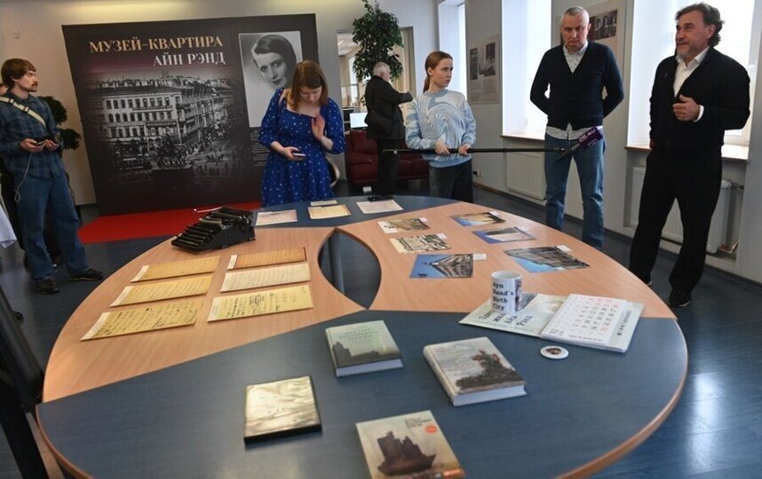    Игорь Акимов