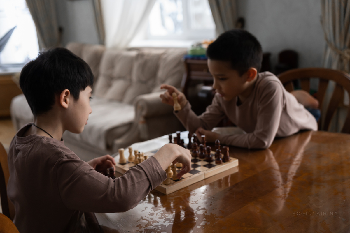 семейная домашняя фотосессия www.boginyairina.ru