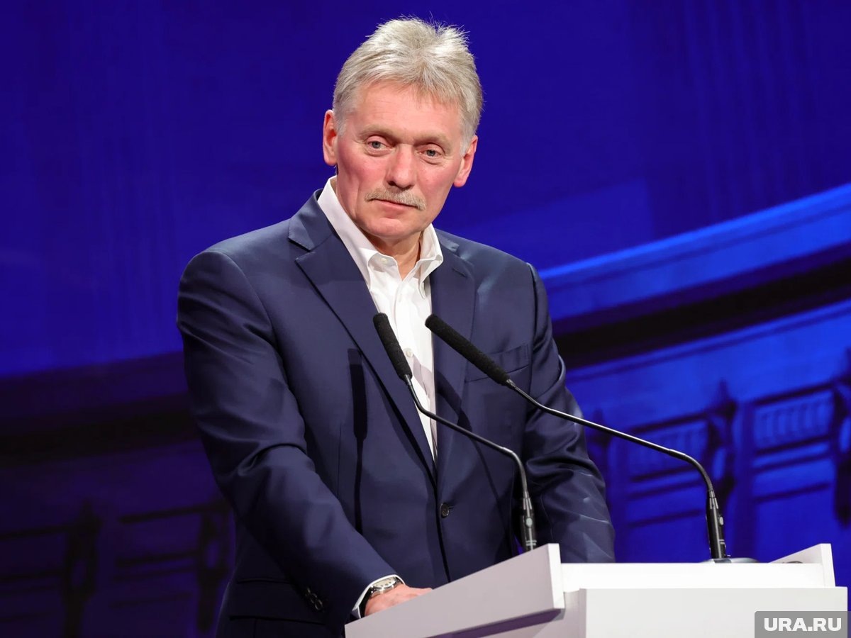     Делегация России на переговорах в Абу-Даби будет та же, заявил Песков