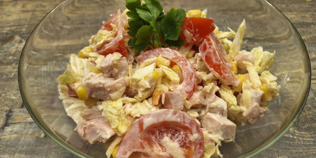 Салат на каждый день с пекинской капустой и курицей