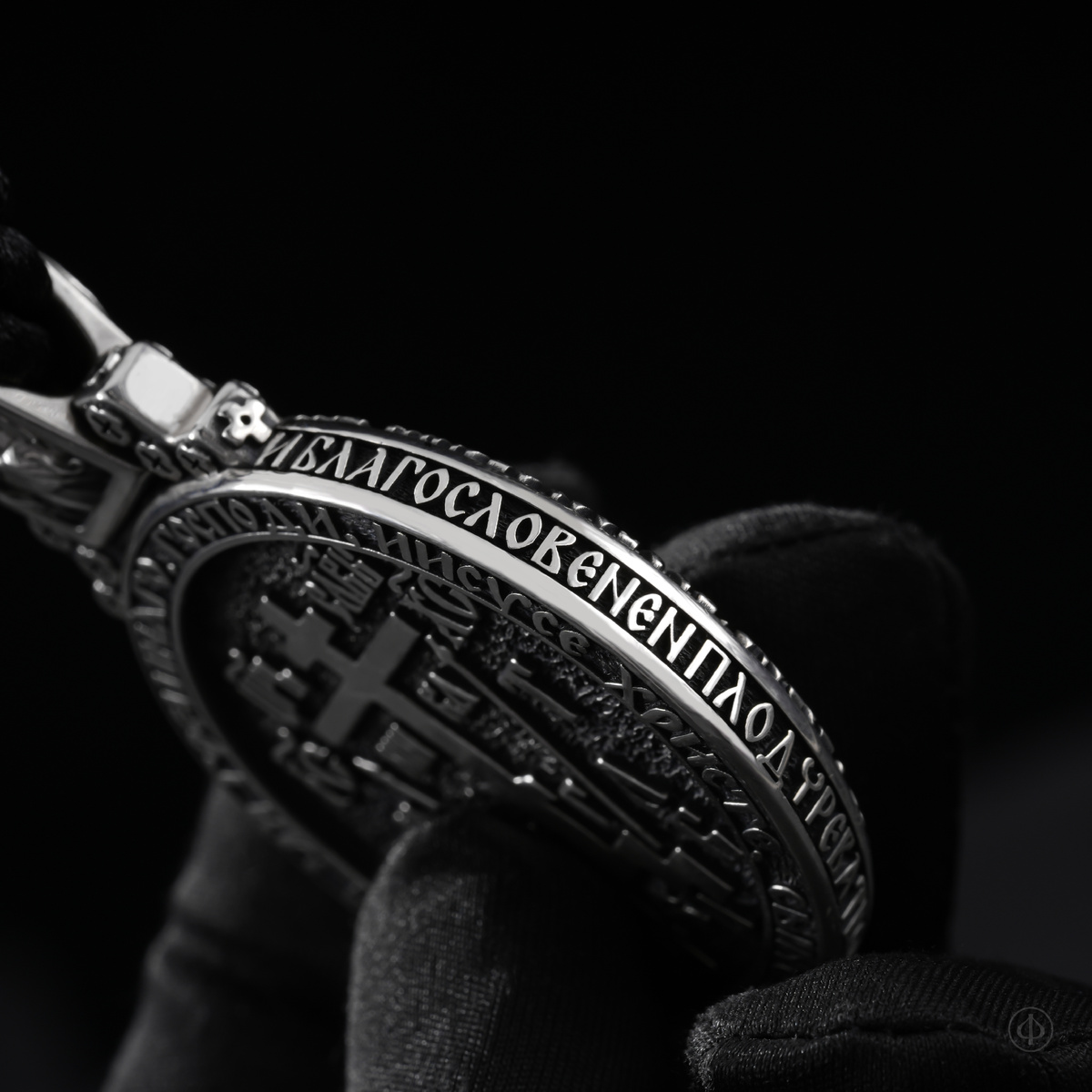 Подвеска из серебра с иконой Арт.009