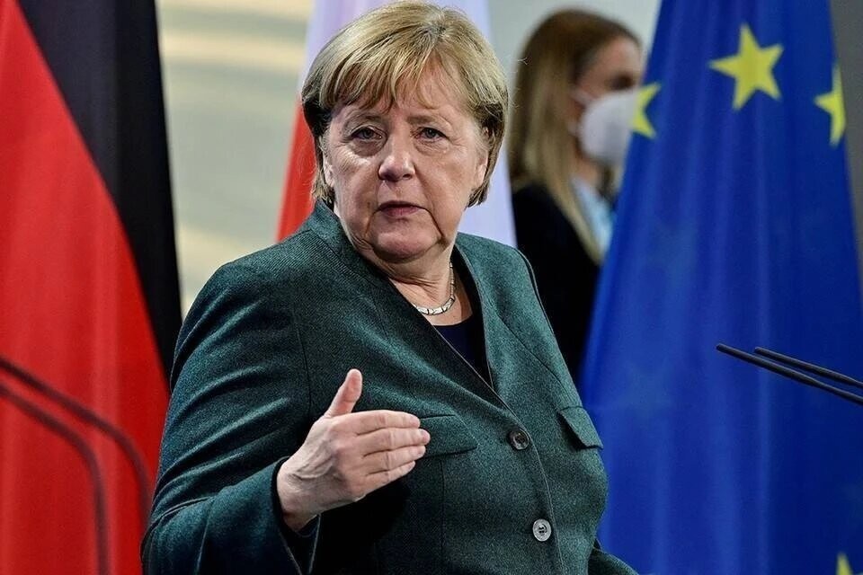    Merkur: Имя экс-канцлера ФРГ Меркель играет особую роль в файлах Эпштейна REUTERS