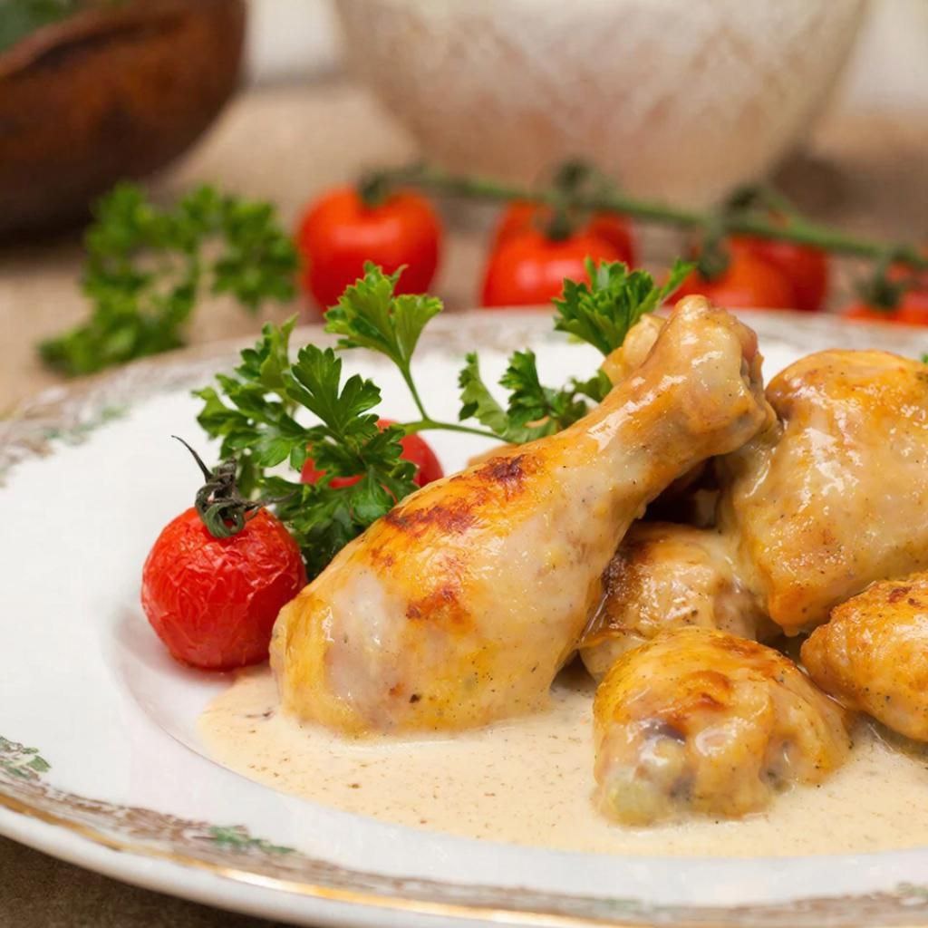    Курица  в сметанном соусе Бешамель        