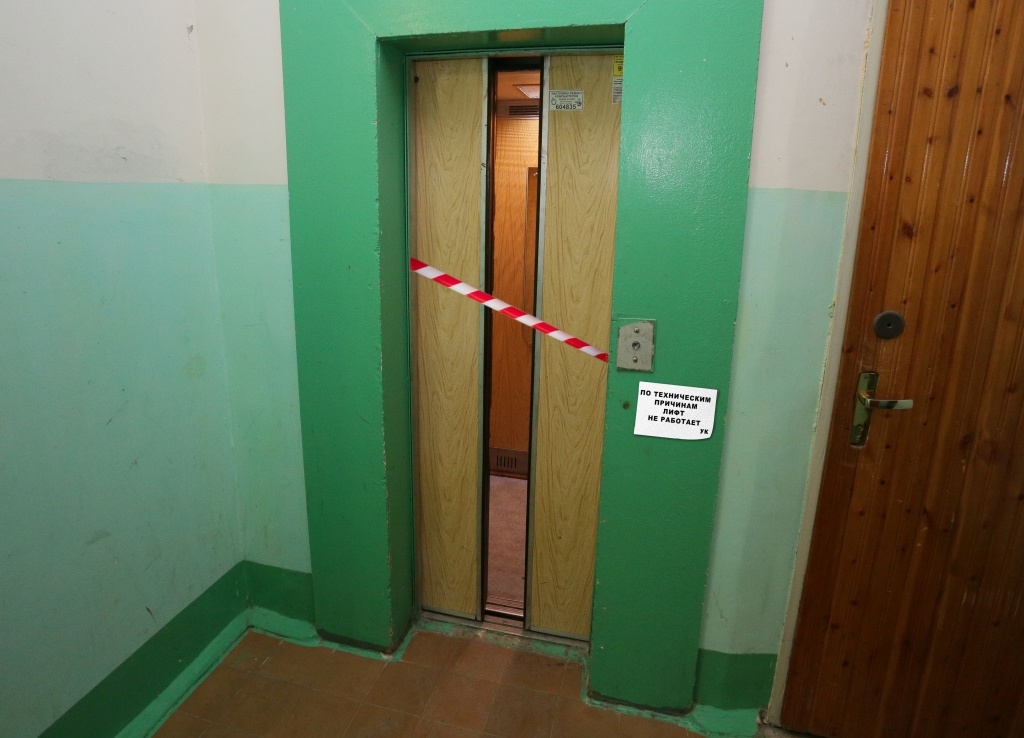    В ближайшие четыре года в Югре заменят 1 203 лифта в многоквартирных домах