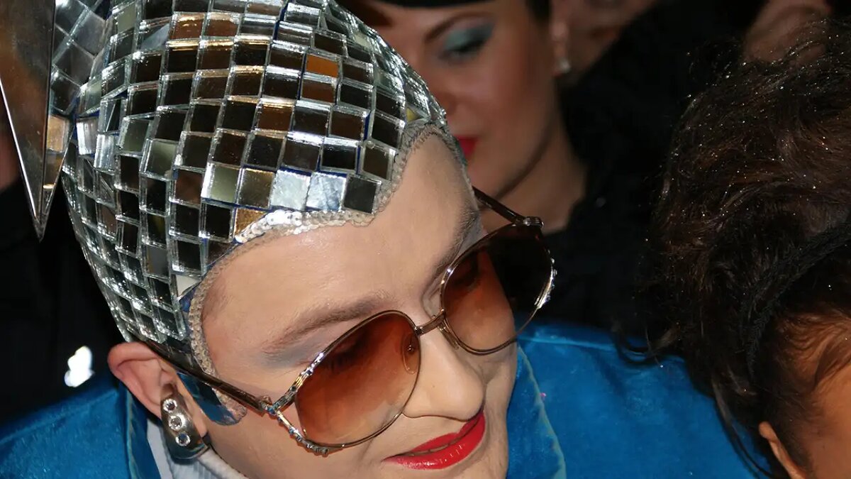    Украинский артист Андрей Данилко в образе Верки Сердючки. © Википедия