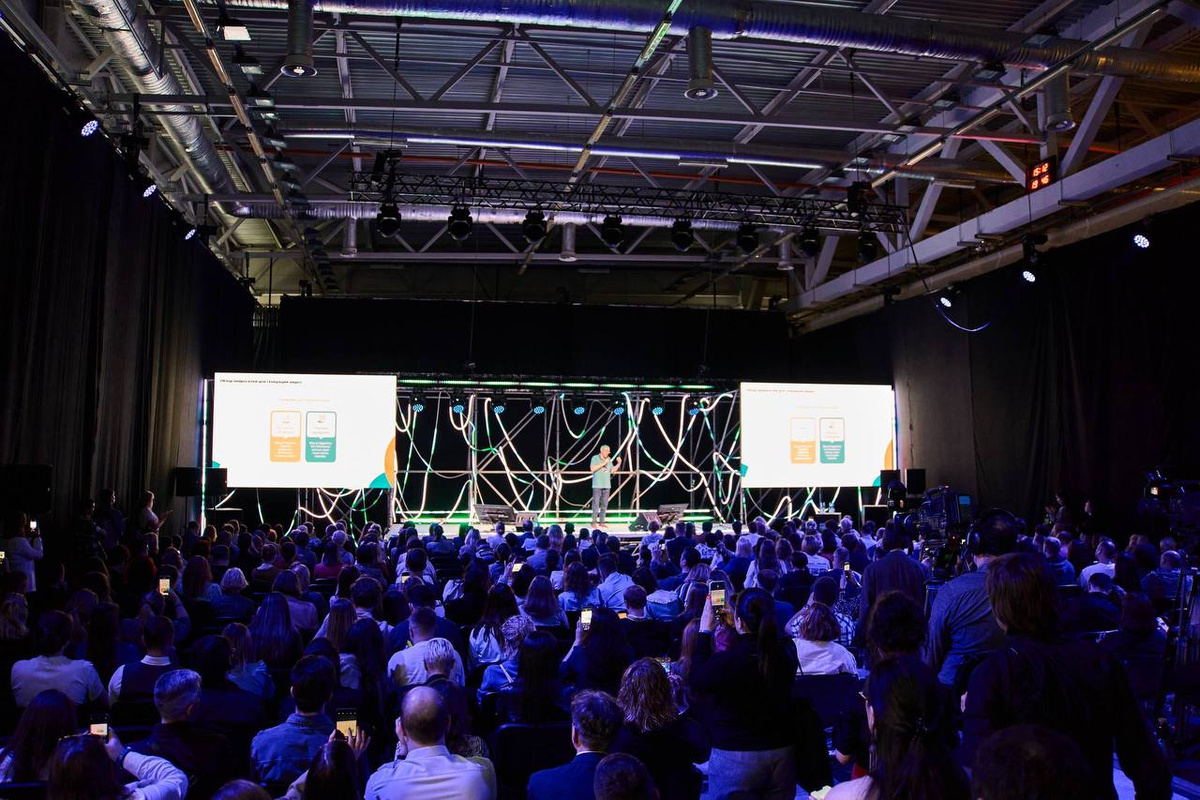    Фото: https://www.gov.spb.ru/press/governor/311118/