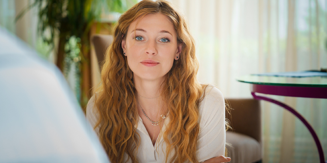 И языки учит, и пироги печет: факты об актрисе Александре Никифоровой, которые вы не знали