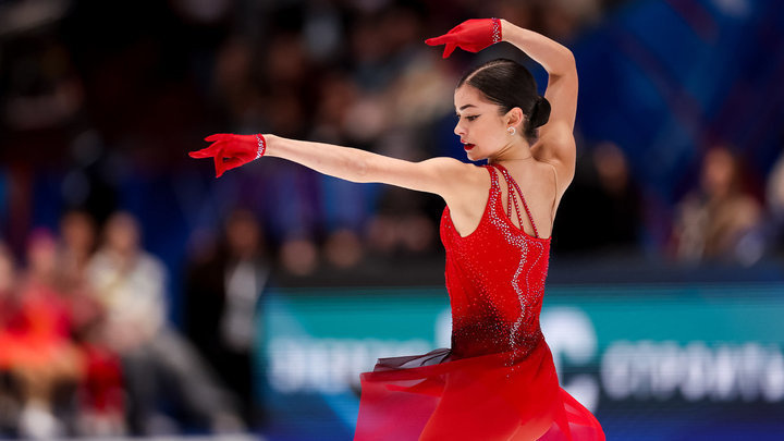    Аделия Петросян.Дарья Исаева