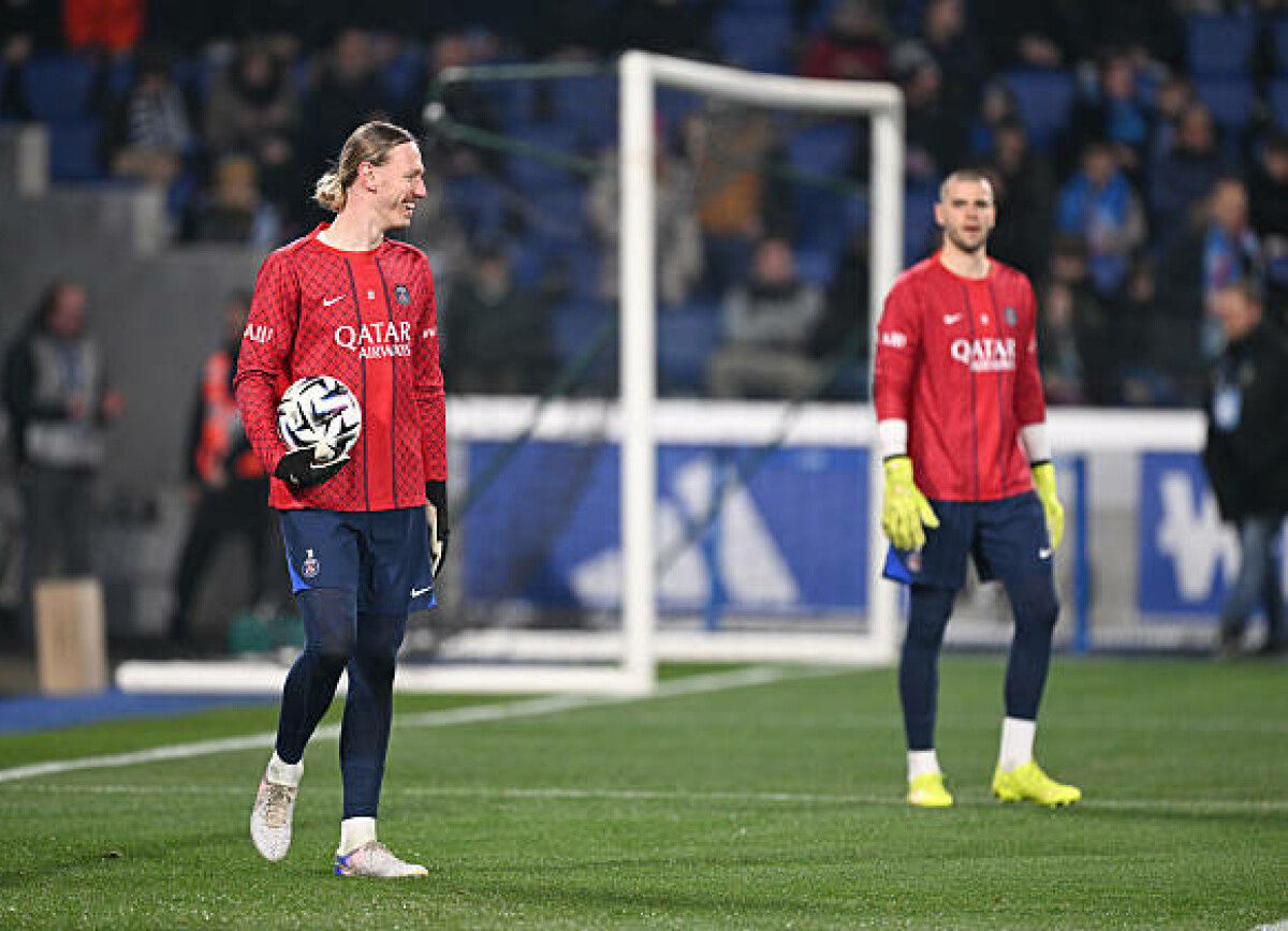     В Париже о доминировании Сафонова: для Шевалье все кончено?