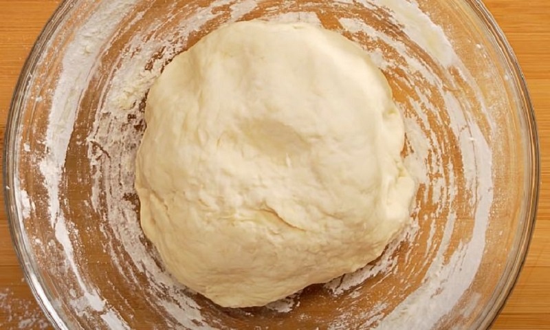 Турецкий мясной пирог-пиде: аппетитный перекус, который затмит пиццу