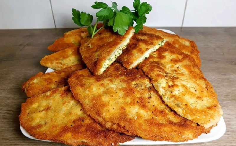 Хрустящие чебуреки без теста: капустный лист вместо привычной оболочки