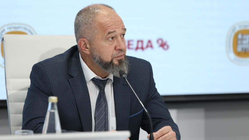    Министр дорожного хозяйства и транспорта Ставропольского края Евгений Штепа Фото: Дмитрий Ахмадуллин / / ИА «Победа26»