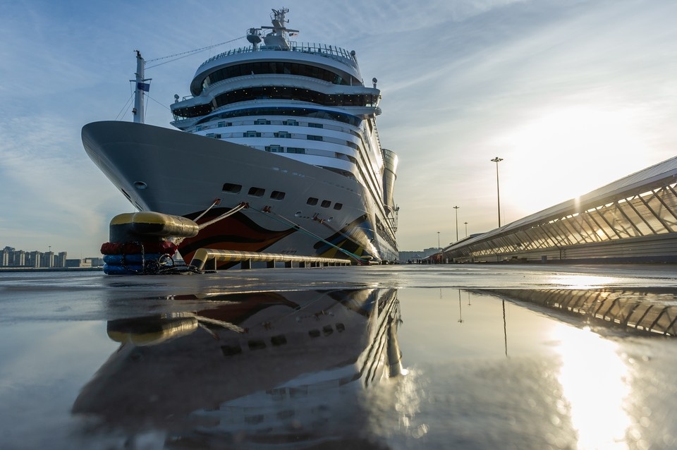    Для чего АО «Аэропорт Пулково» объединится с портом «Морской фасад»? Олег ЗОЛОТО