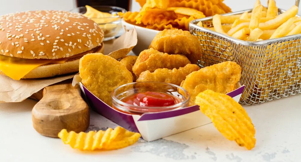 7 привычек, которые губят печень сильнее, чем бокал вина