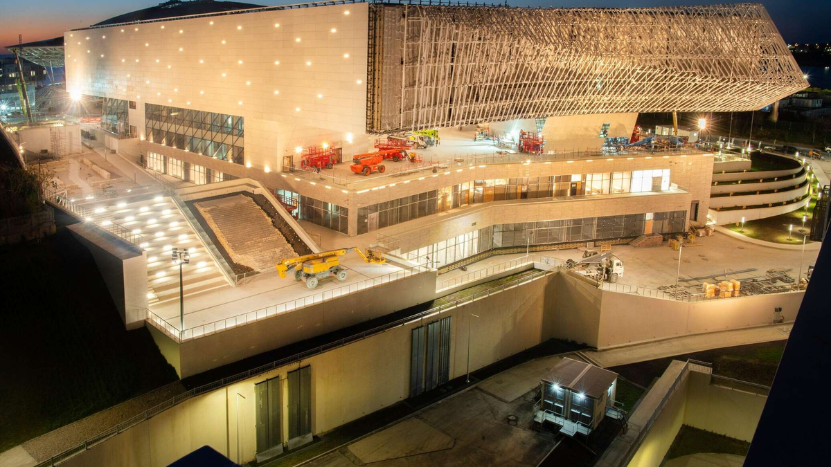 Источник: https://crimea.ria.ru/20250608/kakoy-budet-rossiyskaya-galereya-iskusstv-v-sevastopole-1147046374.html?rcmd_alg=collaboration2&rcmd_id=1118235914