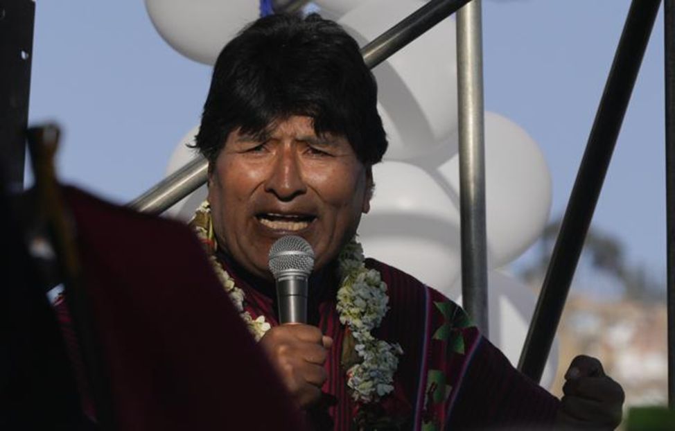 Трижды президент Боливии, вождь индейцев-аймара и лидер производителей коки Эво Моралес