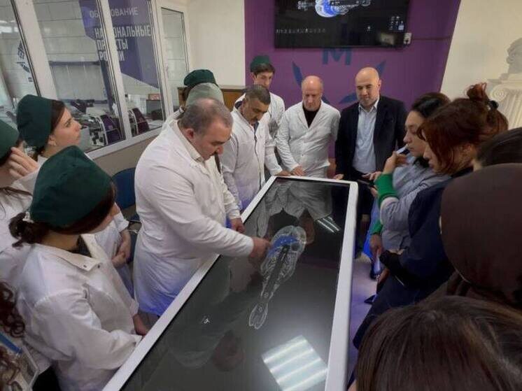     Фото: Дербентский медколледж имени Илизарова