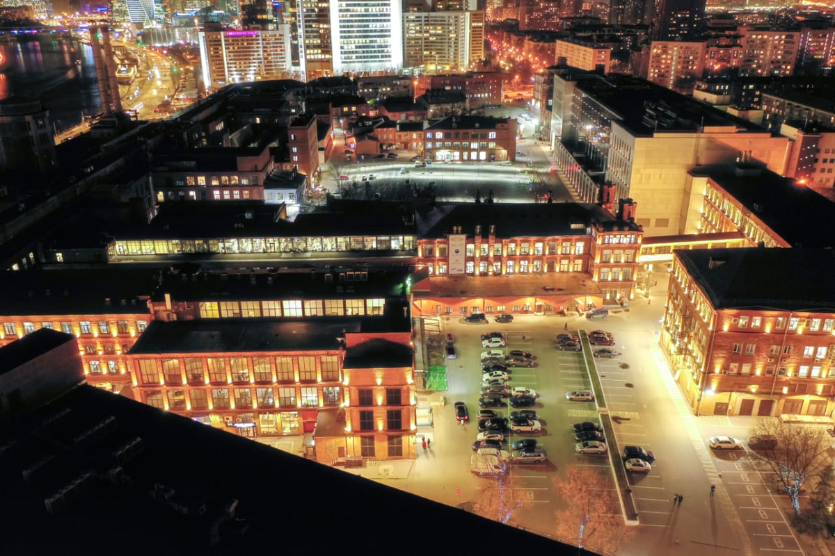 Источник: https://caoinform.moscow/ot-tsentra-promyishlennosti-k-mestu-prityazheniya-moskvichey-vekovaya-istoriya-trehgornoy-manufakturyi/