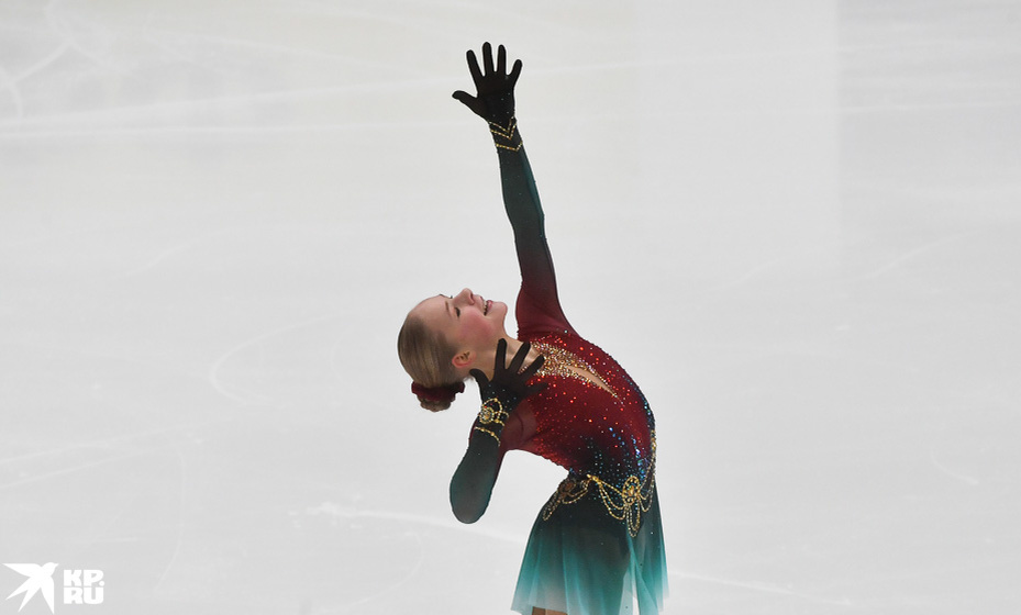    Вероника Яметова в своей яркой произвольной программе. Фото: Владимир Веленгурин, КП