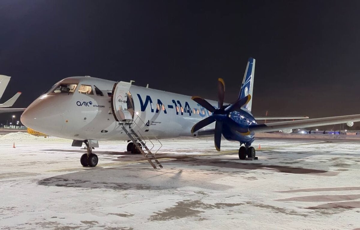   Ил-114-300