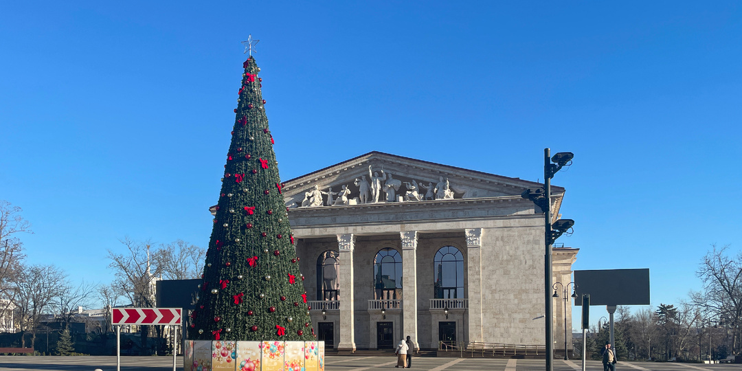 Мариуполь‑2026: между фасадом и реальностью.