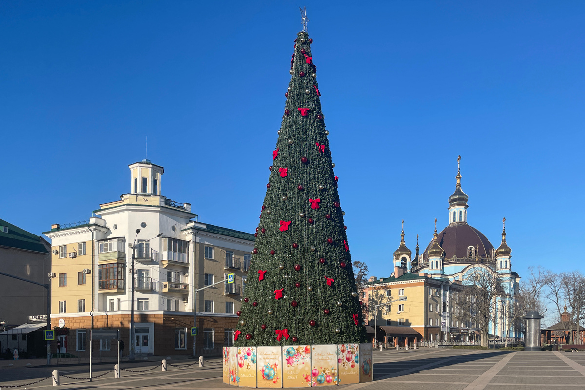 Мариуполь 2026. Проспект Ленина. Автор фото Нина Штромберг