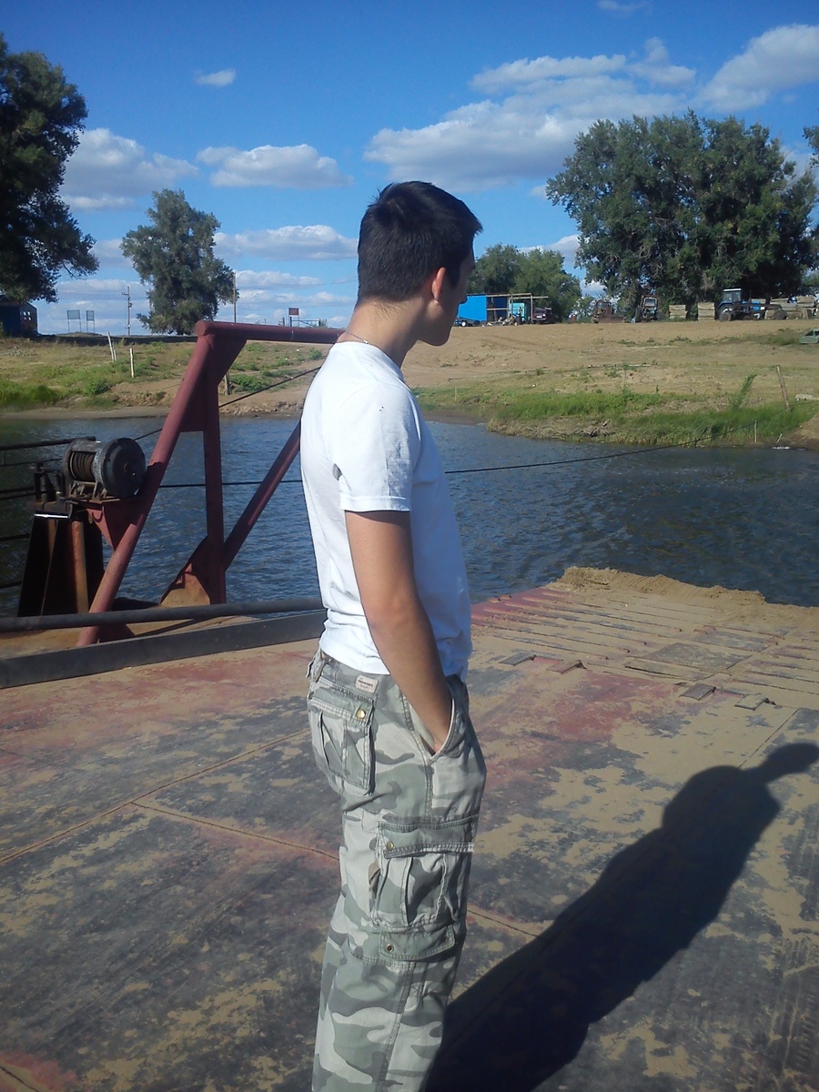 Переправа началась.