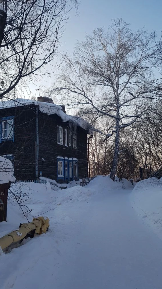 Один из домов