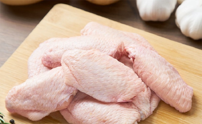 Куриные крылышки, от которых сложно оторваться: магия чеснока и маринада с азиатским акцентом